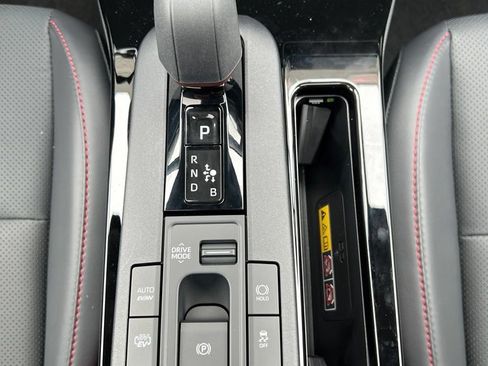 New 2026 Toyota Prius Plug-In Hybrid FWD image 23