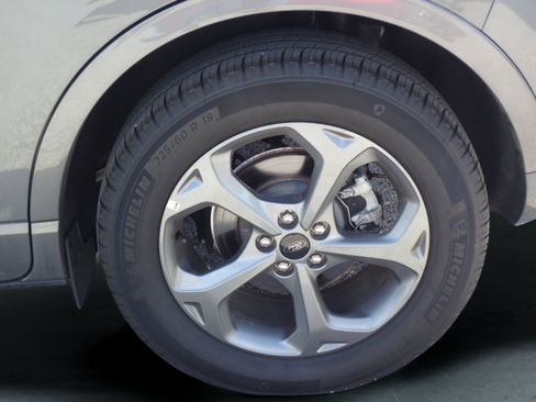 Used 2023 Ford Escape ST-Line w/ Tech Pack #1 AWD/4WD image 9
