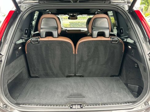 Certified 2024 Volvo XC90 T8 Plus image 22