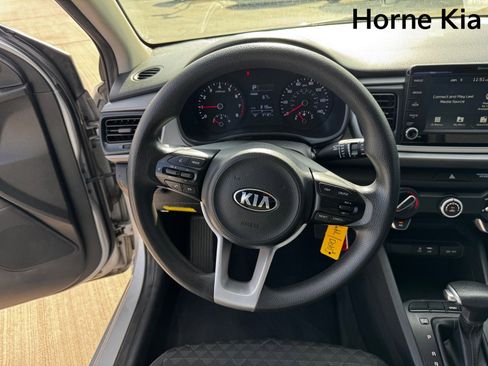 Used 2020 Kia Rio S image 16