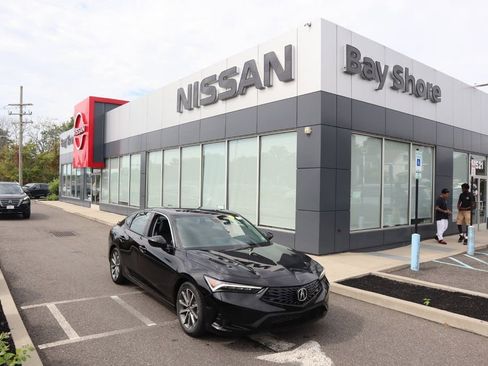 Used 2025 Acura Integra image 2