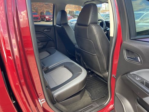 Used 2018 Chevrolet Colorado Z71 image 10