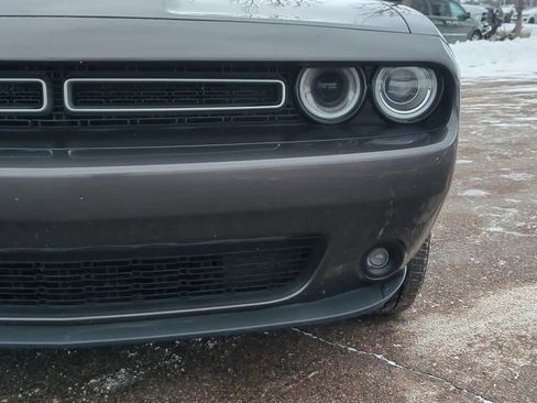 Used 2021 Dodge Challenger SXT w/ Plus Package image 10