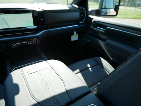 New 2026 Chevrolet Silverado 3500 High Country w/ High Country Premium Package image 15