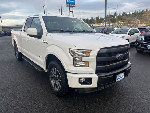 Used 2015 Ford F150 Lariat image 3