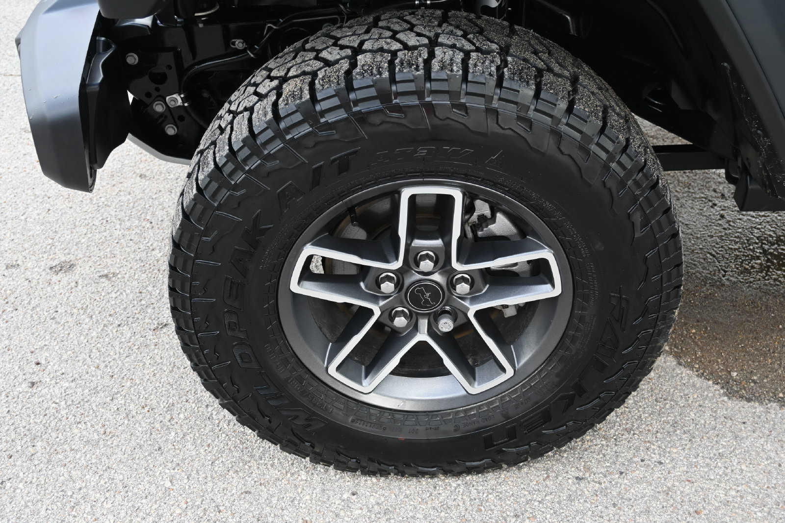 Used 2026 Jeep Gladiator Mojave AWD/4WD image 6