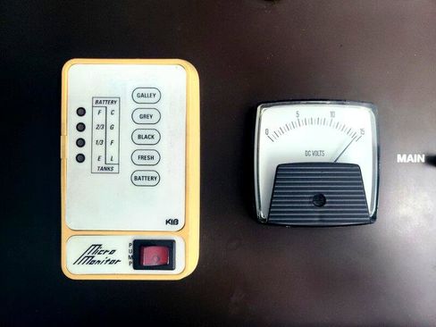 Used 1999 Ford E-450 and Econoline 450 image 22