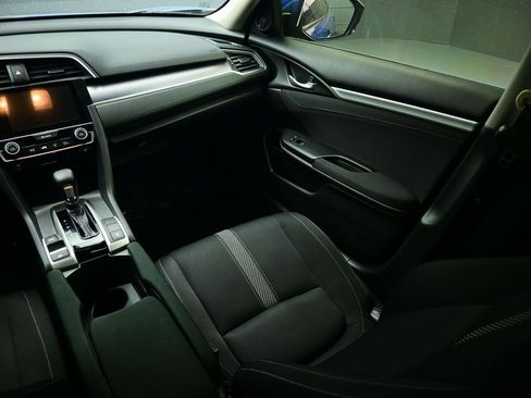 Used 2018 Honda Civic EX-T image 47