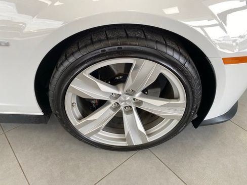 Used 2013 Chevrolet Camaro ZL1 RWD image 14