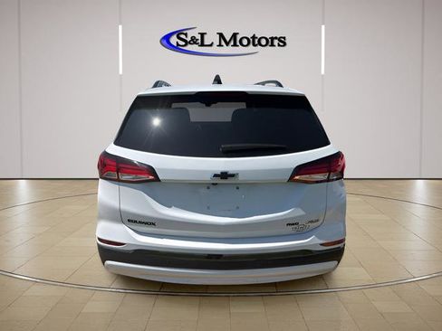 Used 2023 Chevrolet Equinox RS AWD/4WD image 6