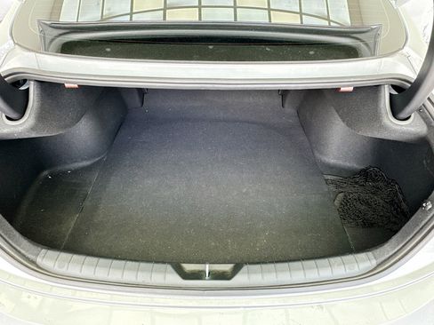 Used 2025 Hyundai Sonata Limited FWD image 19