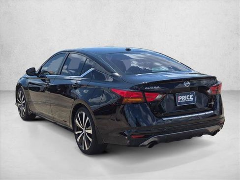 Used 2022 Nissan Altima 2.0 SR FWD image 7