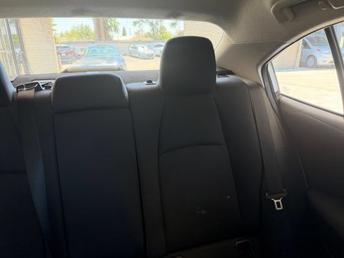 Used 2025 Toyota Corolla LE FWD image 35