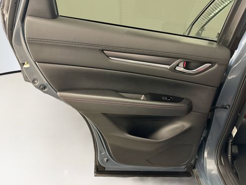 Used 2024 MAZDA CX-5 Carbon Edition image 28