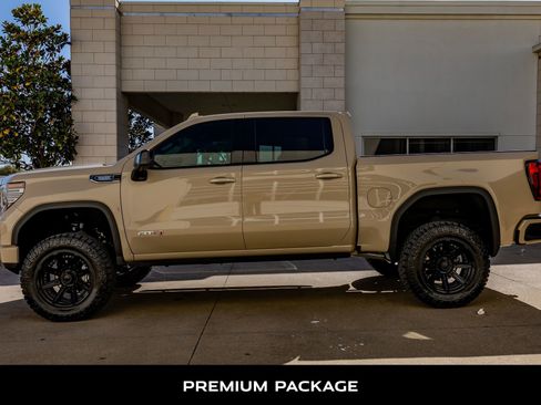 Used 2023 GMC Sierra 1500 AT4 w/ AT4 Premium Package image 6