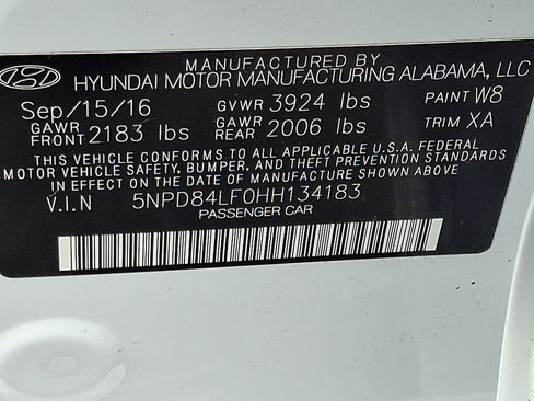 Used 2017 Hyundai Elantra Value Edition image 27