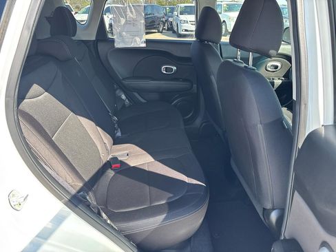 Used 2019 Kia Soul w/ Convenience Package image 23