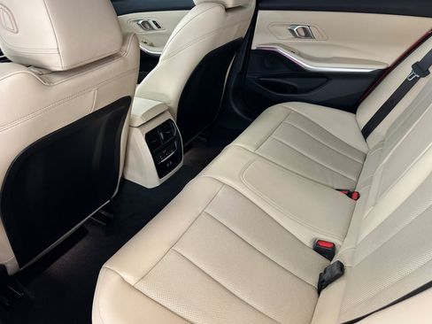 Certified 2024 BMW 330i Sedan w/ Convenience Package RWD image 25