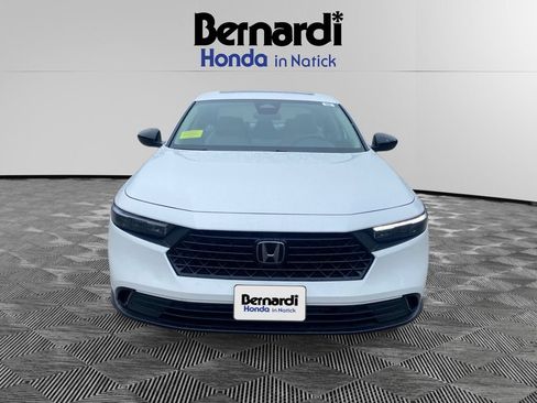Certified 2025 Honda Accord SE image 1