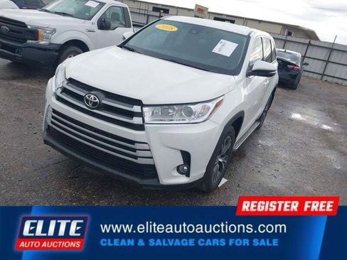 Used 2018 Toyota Highlander Plus image 3