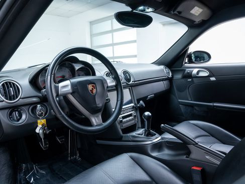 Used 2006 Porsche Cayman S RWD image 16