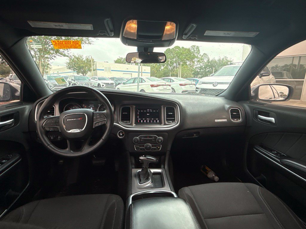 Used 2019 Dodge Charger SXT RWD image 22