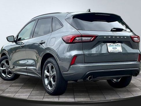 Used 2024 Ford Escape ST-Line FWD image 4