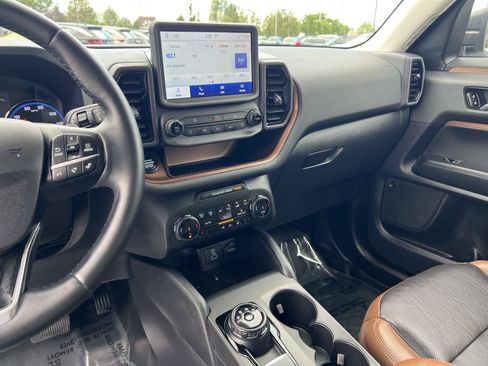 Used 2024 Ford Bronco Sport Badlands w/ Premium Package AWD/4WD image 35
