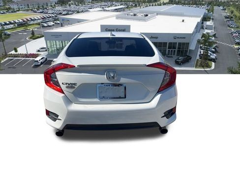 Used 2018 Honda Civic EX-L image 11