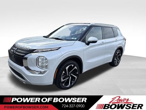 Used 2024 Mitsubishi Outlander SEL AWD/4WD image 1