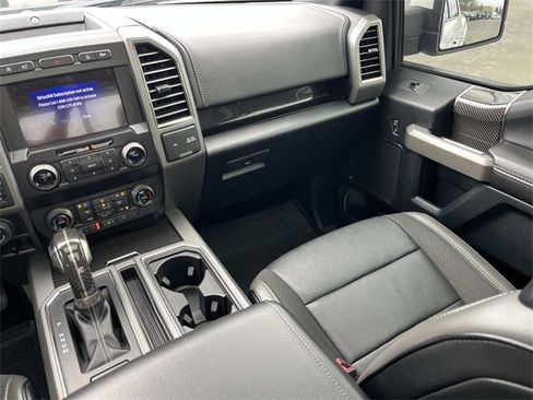 Used 2020 Ford F150 Raptor w/ Equipment Group 802A Luxury image 15