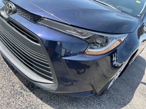 Used 2025 Toyota Corolla LE FWD image 9