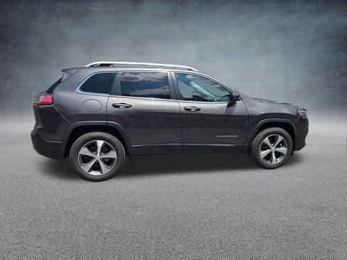 Used 2021 Jeep Cherokee Limited AWD/4WD image 9
