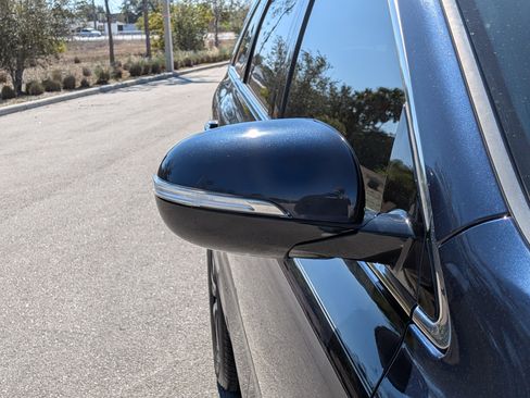 Used 2017 Kia Sorento EX w/ EX Premium Package image 12