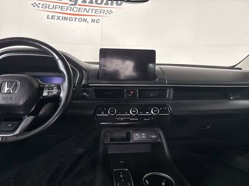 Used 2023 Honda Pilot Elite image 21