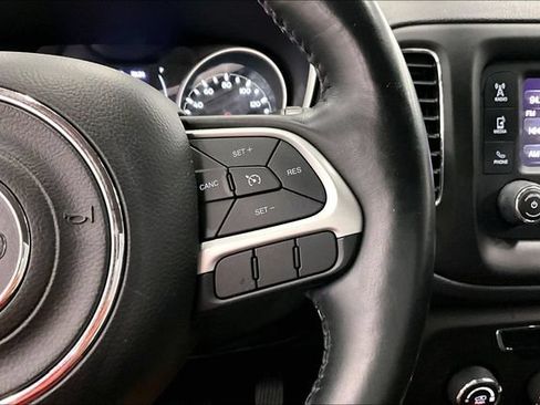 Used 2018 Jeep Compass Sport w/ Cold Weather Group AWD/4WD image 27