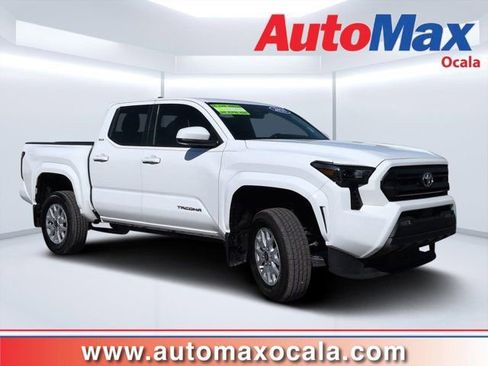 Used 2025 Toyota Tacoma SR5 RWD image 1