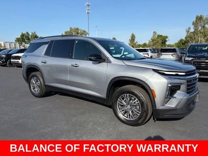 Certified 2025 Chevrolet Traverse LT
