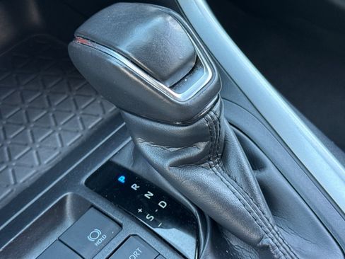 Used 2025 Toyota RAV4 XLE Premium AWD/4WD image 18