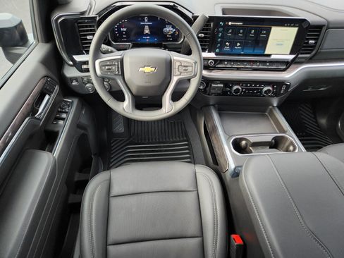 New 2026 Chevrolet Silverado 2500 LTZ w/ LTZ Convenience Package image 10