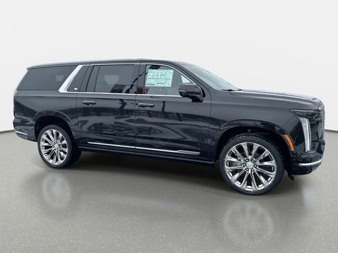 New 2026 Cadillac Escalade ESV Luxury w/ LPO, Radiant Package image 6