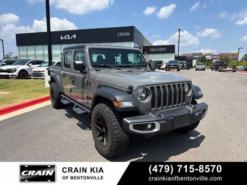 Used 2023 Jeep Gladiator Sport AWD/4WD image 1