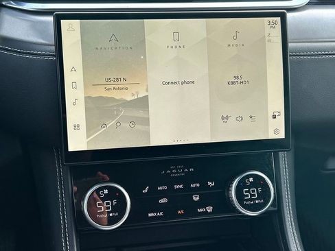 Used 2024 Jaguar F-PACE R-Dynamic S image 18