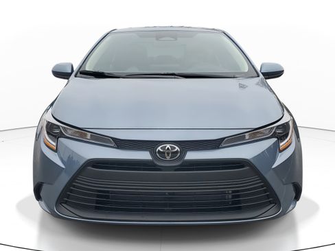 New 2026 Toyota Corolla LE image 2