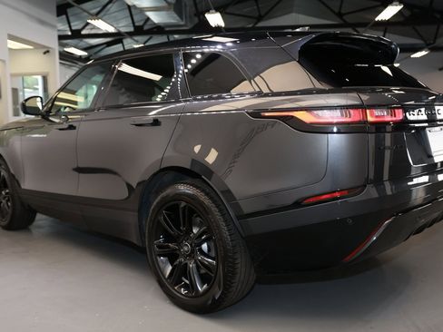 Used 2023 Land Rover Range Rover Velar R-Dynamic S image 5