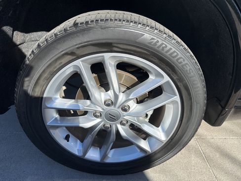 Used 2024 Dodge Durango GT image 14