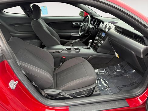 Used 2021 Ford Mustang GT image 18