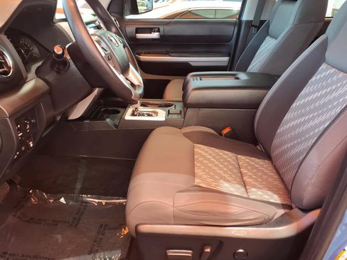 Used 2021 Toyota Tundra SR5 w/ SR5 Upgrade Package RWD image 10