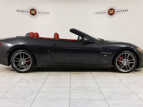 Used 2017 Maserati GranTurismo Sport RWD image 2