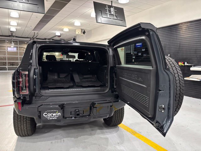 Used 2026 GMC Hummer EV SUV AWD/4WD image 42